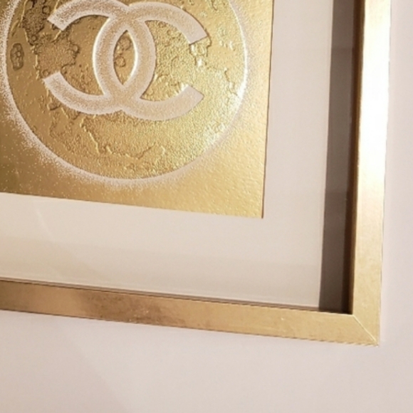 💖One Authentic CHANEL Ltd Ed Box Sleeve framed in 12x12 Luxe Gold Display Case - Picture 9 of 11